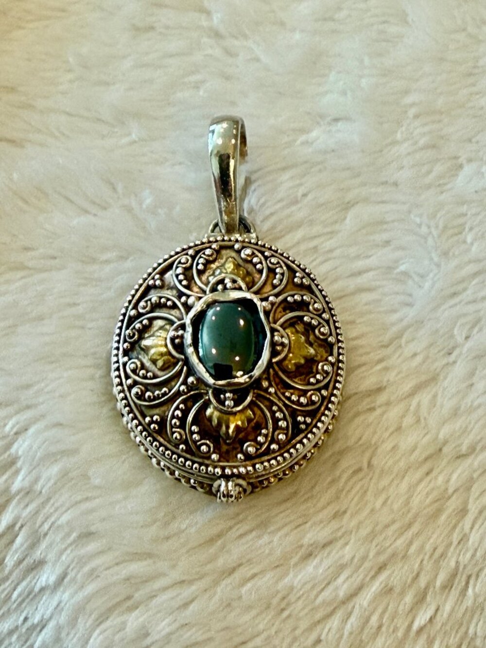 Sterling Silver Poisoner's Locket